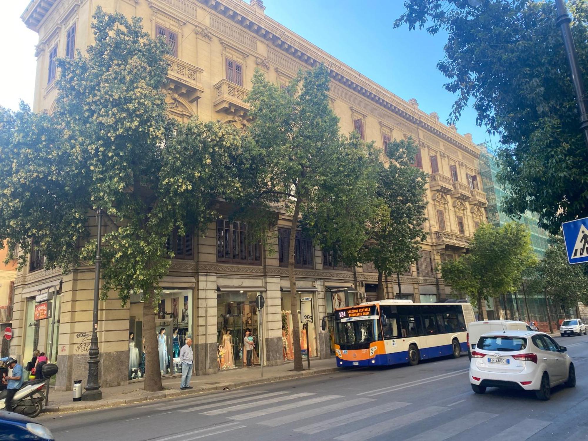 Suiteinpalermo - Case Vacanze Nel Centro Storico Exteriör bild